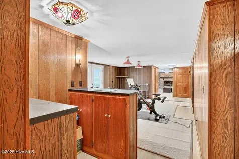 102 Cedar Lane Clinton NC 28328