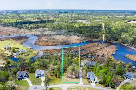 209 Creek View Circle Sneads Ferry NC 28460