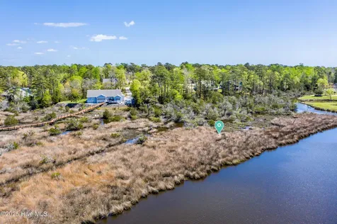 209 Creek View Circle Sneads Ferry NC 28460