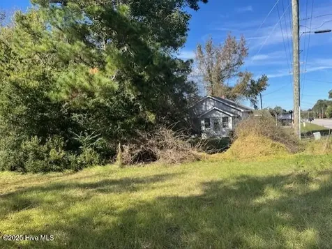 4275 Gum Branch Road Jacksonville NC 28540