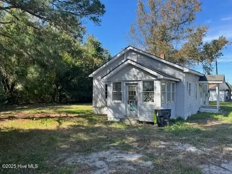 4275 Gum Branch Road Jacksonville NC 28540