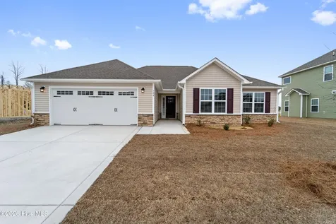 104 Sanctuary Street Jacksonville NC 28546