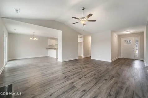 104 Sanctuary Street Jacksonville NC 28546