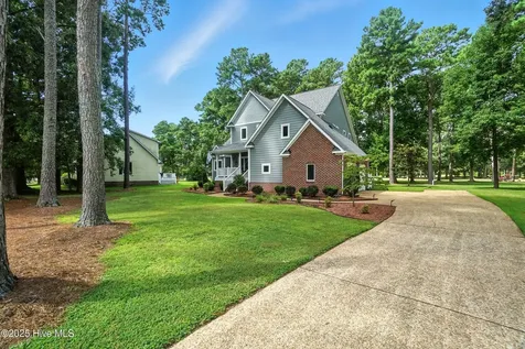 128 Middleton Drive Hertford NC 27944