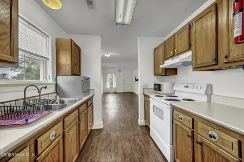100 S 11th Street Wilmington NC 28401