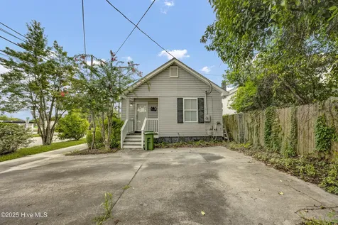 100 S 11th Street Wilmington NC 28401