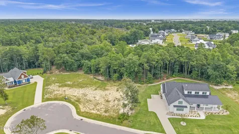 27 W Scarborough Court Hampstead NC 28443