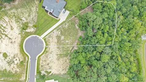 27 W Scarborough Court Hampstead NC 28443