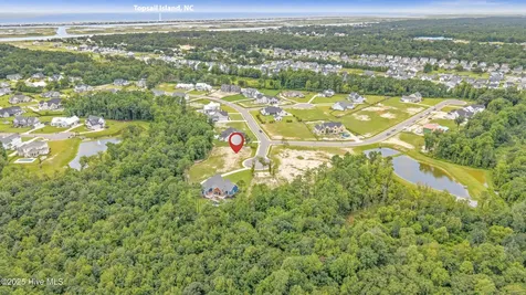 26 W Scarborough Court Hampstead NC 28443