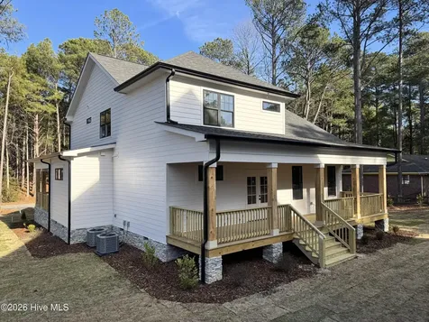 1 Shamrock Way Pinehurst NC 28374