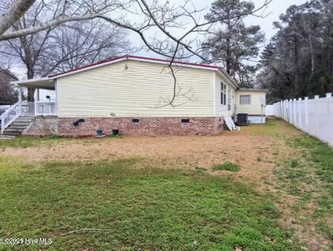 1268 Fred Powell Road Whiteville NC 28472
