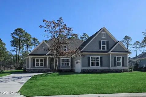 660 Breezewood Drive SE Bolivia NC 28422