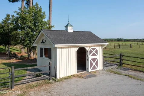 370 Bracken Hill Road Cameron NC 28326