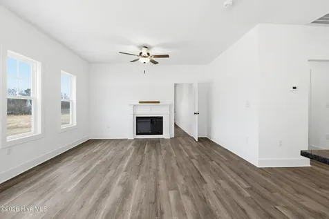 208 Peeler Circle Raeford NC 28376
