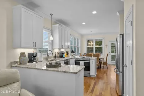 112 Lee Drive Atlantic Beach NC 28512