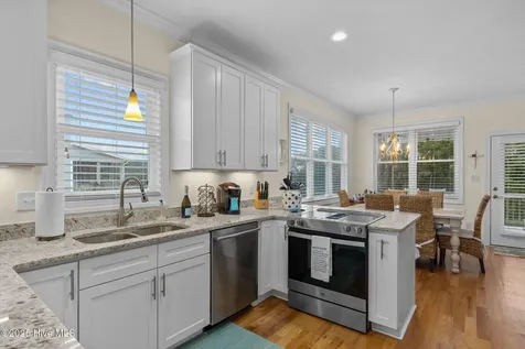 112 Lee Drive Atlantic Beach NC 28512