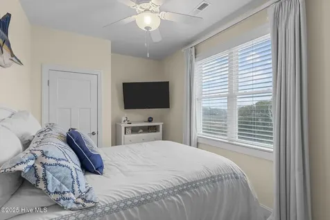 112 Lee Drive Atlantic Beach NC 28512