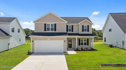 176 Peeler Circle Raeford NC 28376