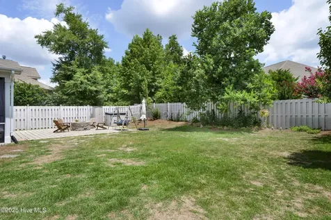 837 Bedminister Lane Wilmington NC 28405