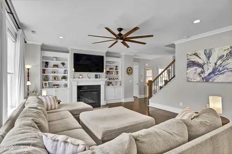 837 Bedminister Lane Wilmington NC 28405