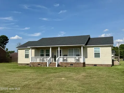 13839 Nc 125 Hamilton NC 27840
