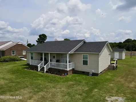 13839 Nc 125 Hamilton NC 27840