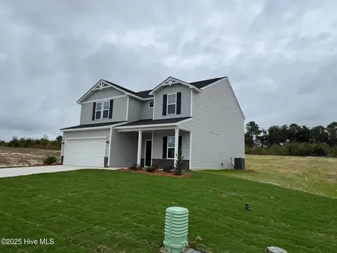 277 Ashley Heights Drive Aberdeen NC 28315