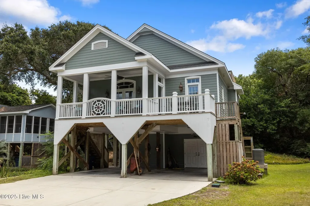 1207 Timber Trail Emerald Isle NC 28594