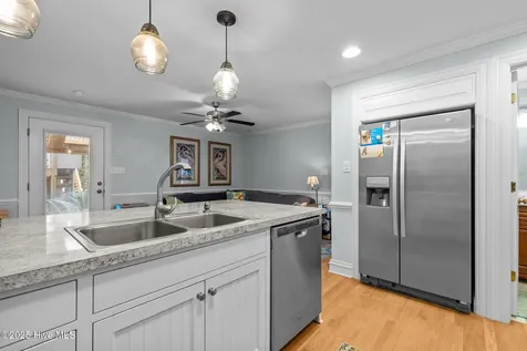1207 Timber Trail Emerald Isle NC 28594