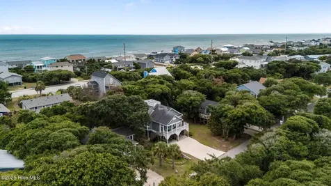 1207 Timber Trail Emerald Isle NC 28594