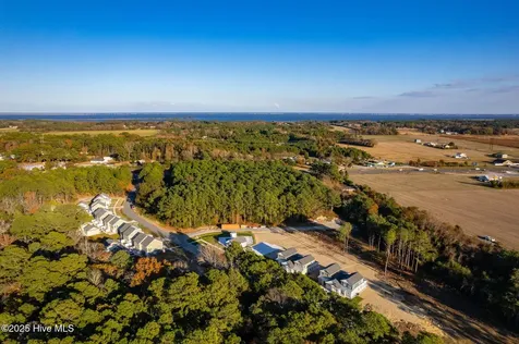 121-B Jarvis Landing Jarvisburg NC 27947