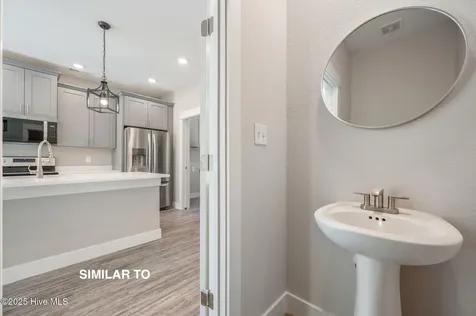 121-B Jarvis Landing Jarvisburg NC 27947
