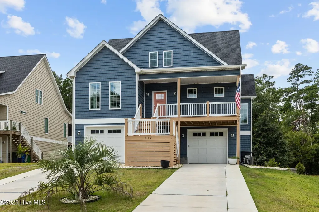 307 Cape Fear Loop Emerald Isle NC 28594
