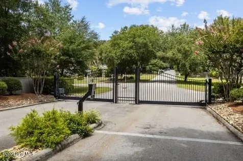 307 Cape Fear Loop Emerald Isle NC 28594