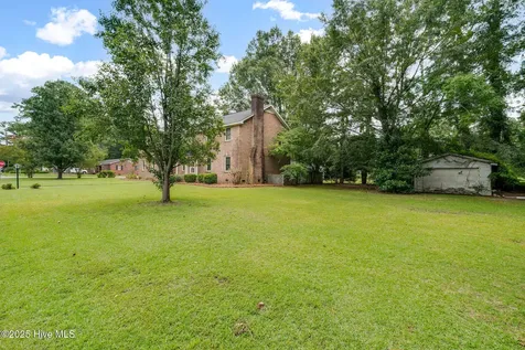 518 Forest Lane Wallace NC 28466