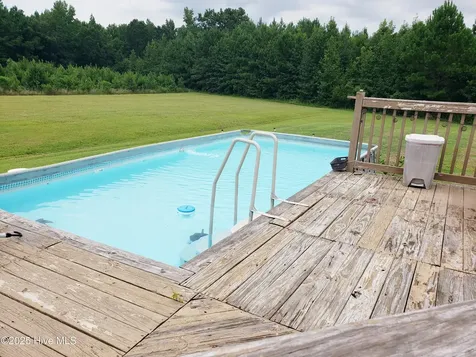 11061 Peacock Road Chadbourn NC 28431