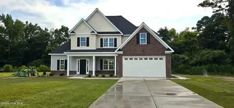 793 Fairway Road Ayden NC 28513