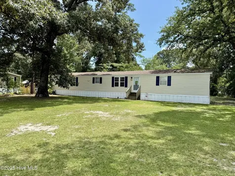 1955 Catherine Lake Road Richlands NC 28574