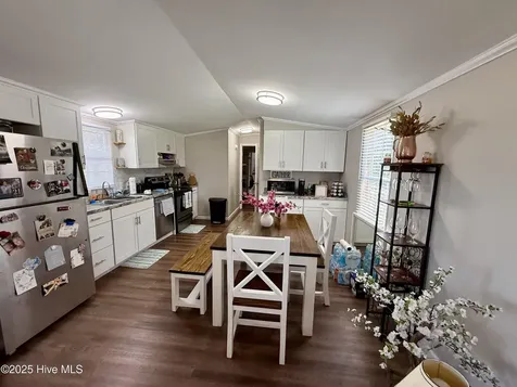 1955 Catherine Lake Road Richlands NC 28574