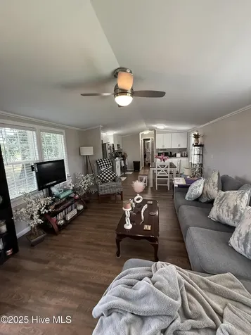 1955 Catherine Lake Road Richlands NC 28574