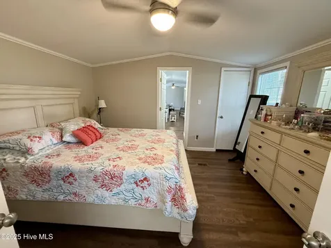 1955 Catherine Lake Road Richlands NC 28574