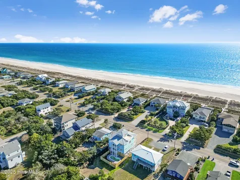408 S Anderson Boulevard Topsail Beach NC 28445