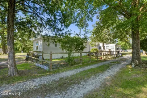 215 Anderson Drive Hampstead NC 28443