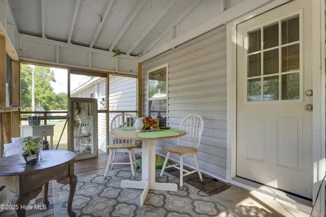 215 Anderson Drive Hampstead NC 28443