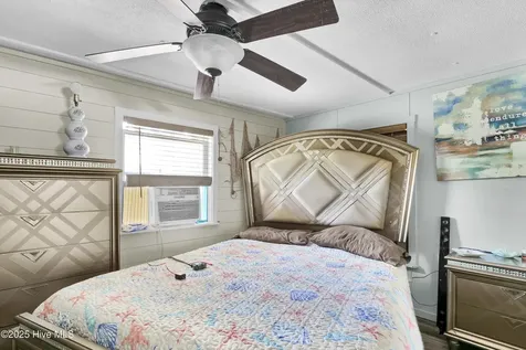 215 Anderson Drive Hampstead NC 28443