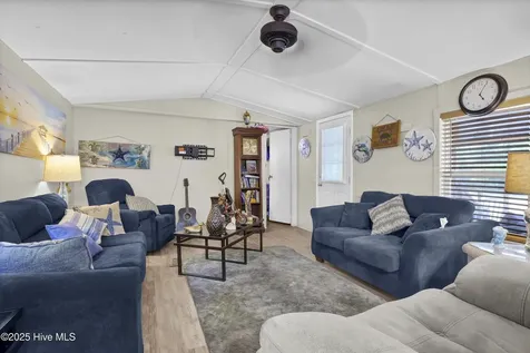215 Anderson Drive Hampstead NC 28443