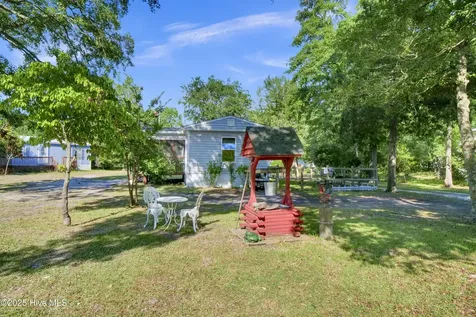 215 Anderson Drive Hampstead NC 28443