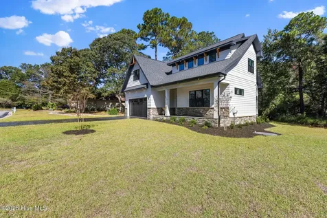 613 Riverwood Drive SE Bolivia NC 28422