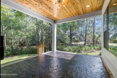 613 Riverwood Drive SE Bolivia NC 28422