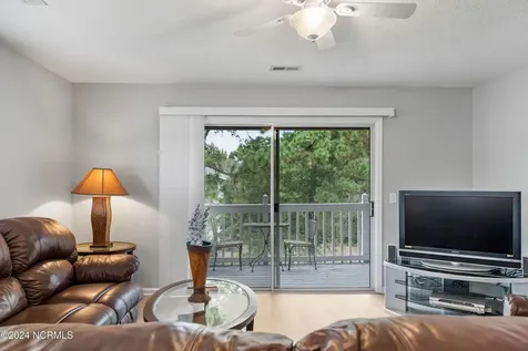 3030 Marsh Winds Circle Southport NC 28461